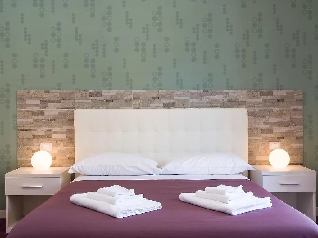 Guesthouse Park Pines Rome