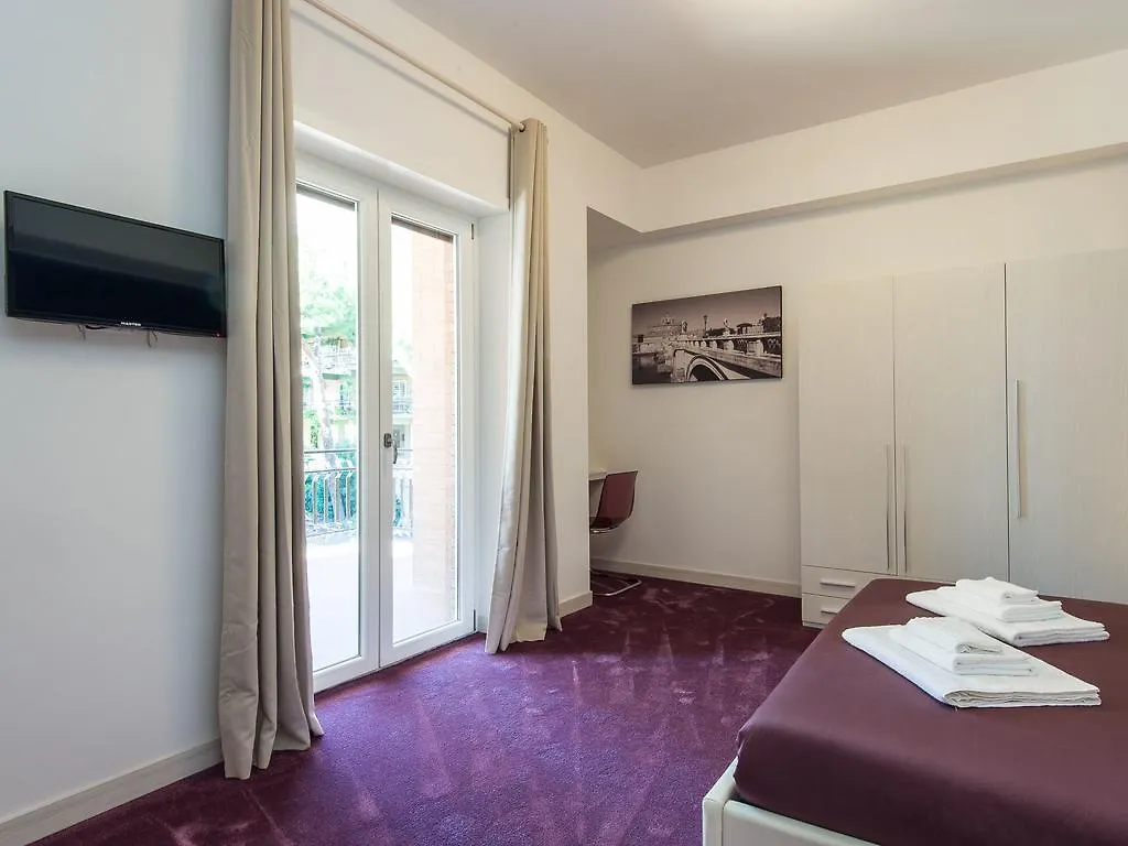 Guesthouse Park Pines Rome Bed & Breakfast