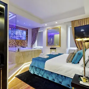 Gasthuis Trevi Diamond Luxury Suites & Jacuzzi, Rome